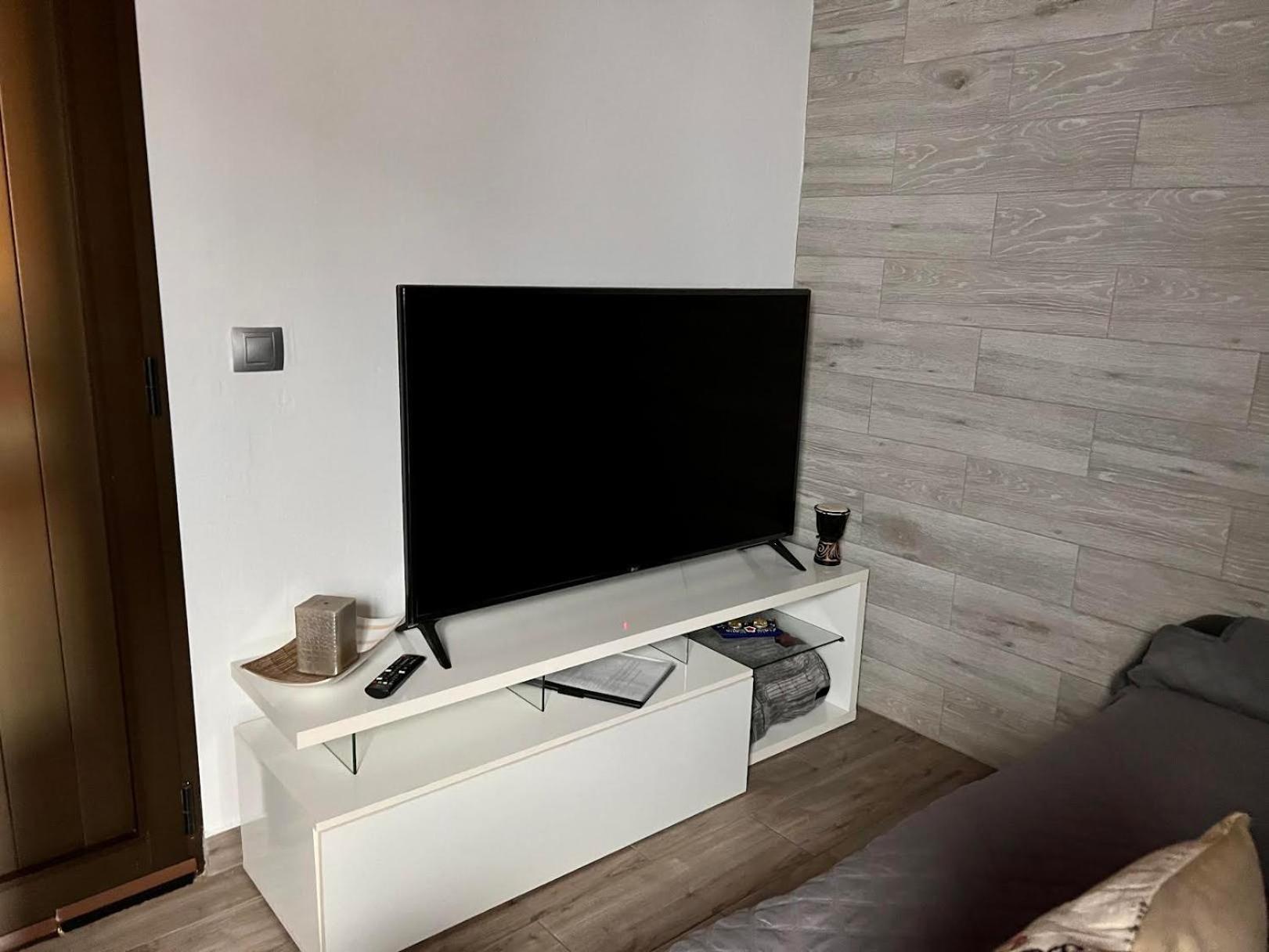 Апартаменты Estudio Agradable, Con Jacuzzi, Terraza Y Barbacoa, Totalmente Independiente Коральео Экстерьер фото